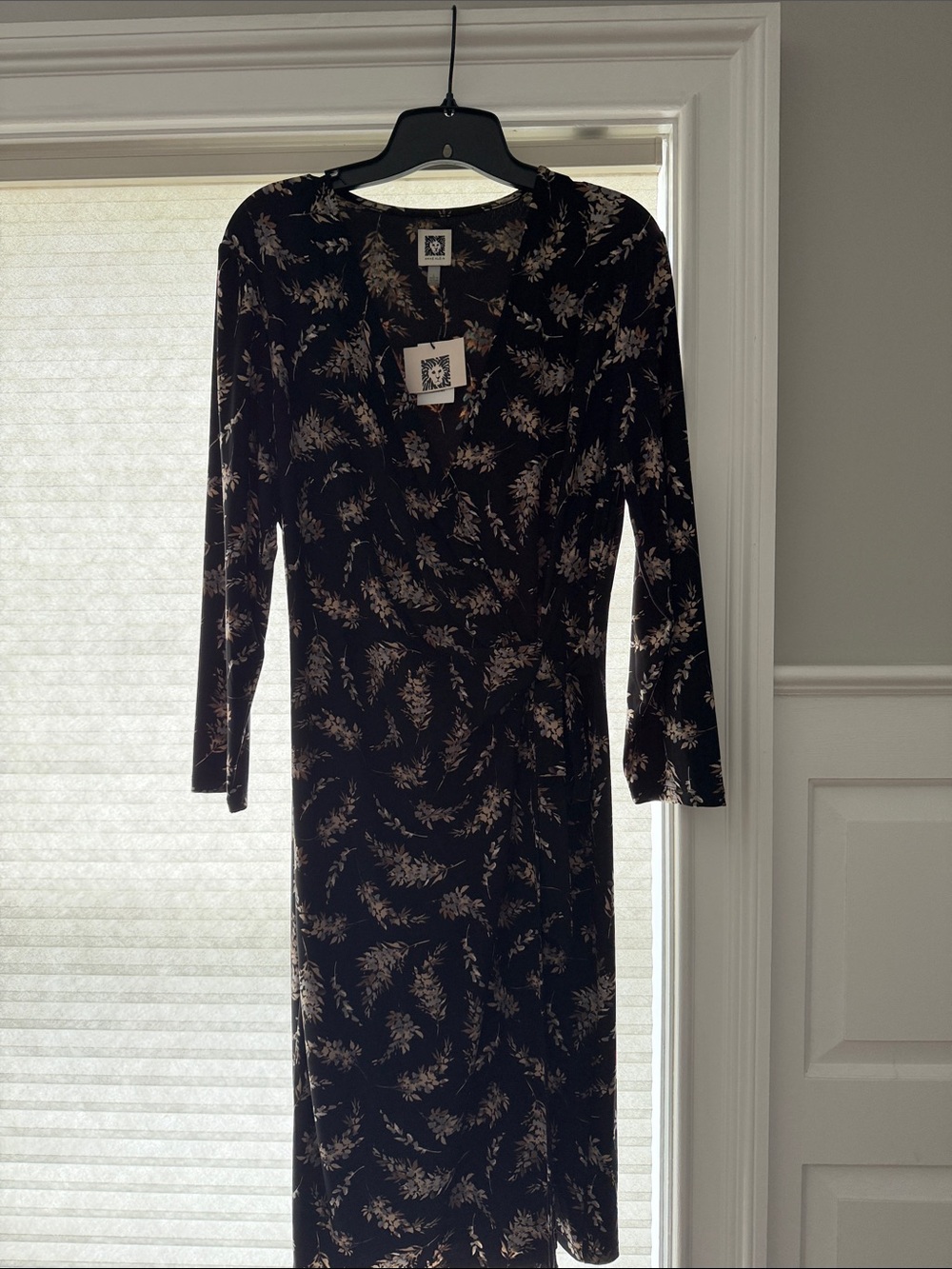 NWT Anne Klein Black Long-Sleeve Floral Wrap Dress